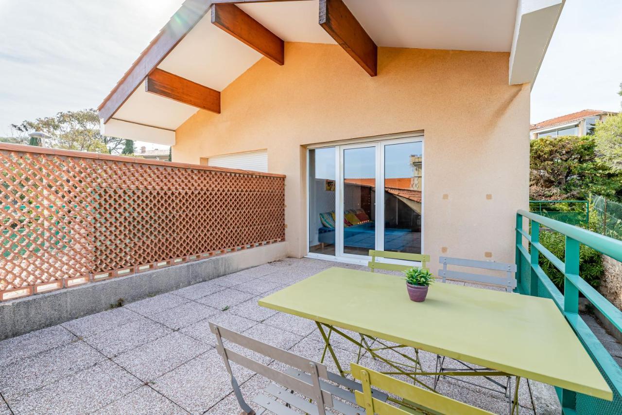 Sea View Apartment Cassis Luaran gambar
